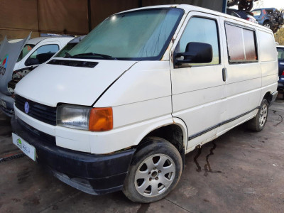 VOLKSWAGEN T4 TRANSPORTER