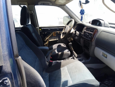 MITSUBISHI MONTERO SPORT (K90)