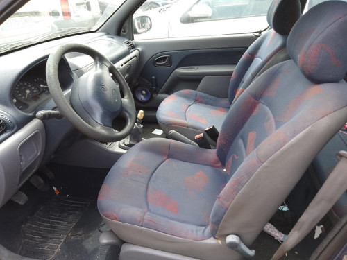 RENAULT CLIO II FASE I (B/CB0) — автомобиль-донор на запчасти 