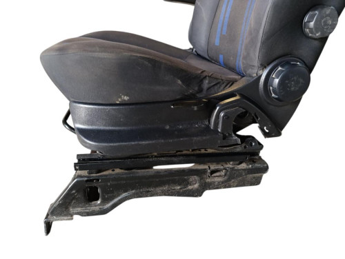 ASIENTO DELANTERO IZQUIERDO Fiat III FIORINO (225) 