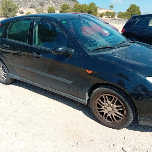FORD FOCUS BERLINA (CAK) — автомобиль-донор на запчасти 