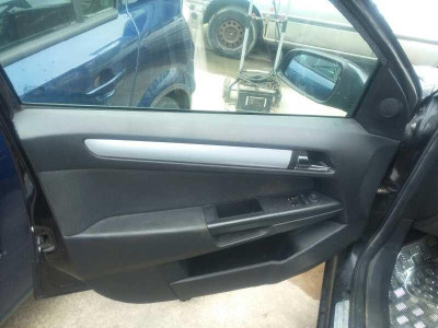 OPEL ASTRA H BERLINA