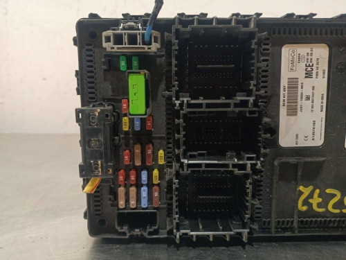  CAJA RELES / FUSIBLES FORD KA+ (CDU) 