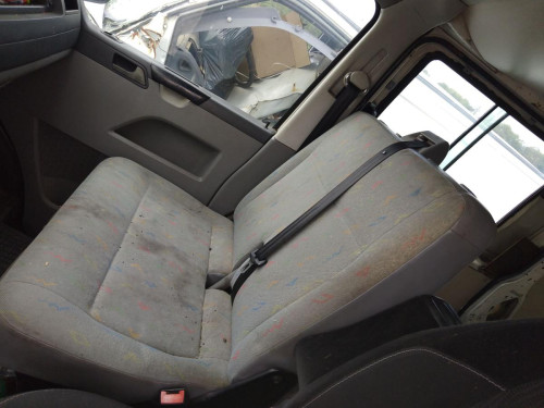 ASIENTO DELANTERO DERECHO Volkswagen T5 TRANSPORTER FURGÓN/COMBI (7H) 