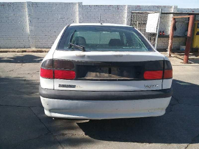RENAULT LAGUNA (B56)