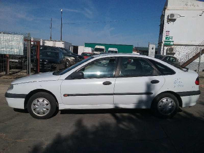 RENAULT LAGUNA (B56)
