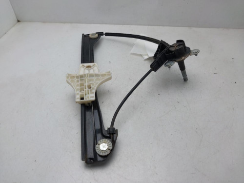 ELEVALUNAS TRASERO DERECHO Skoda FABIA (NJ3) 