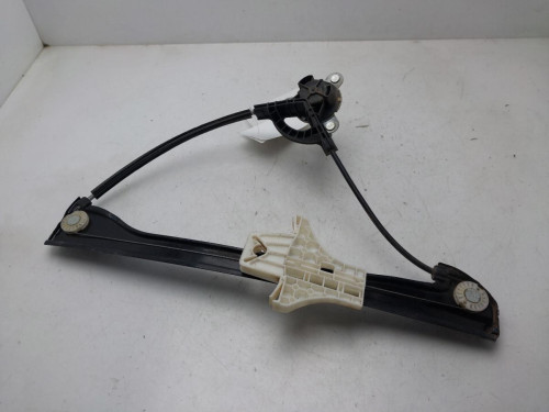 ELEVALUNAS TRASERO DERECHO Skoda FABIA (NJ3) 