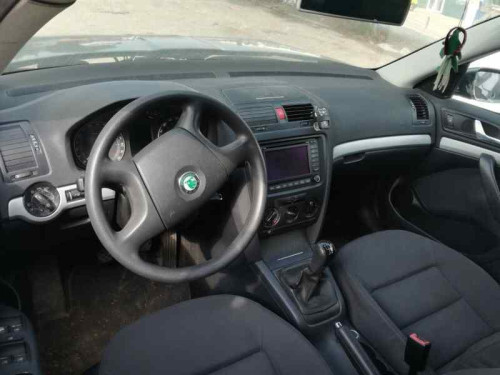 SKODA OCTAVIA BERLINA (1Z3) — Donor Vehicle for Used Parts 