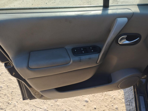 RENAULT SCENIC II (JM) — vehículo donante para recambios 