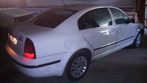  SKODA SUPERB (3U4) 