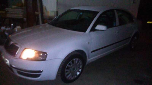  SKODA SUPERB (3U4) 