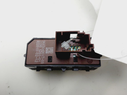 INTERRUPTOR PEUGEOT 5008 