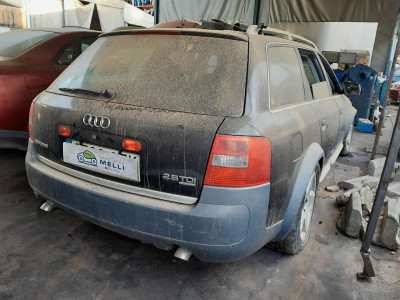 AUDI ALLROAD QUATTRO QUATTRO (4B5)