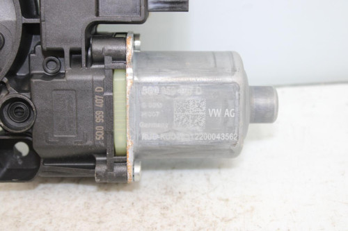MOTOR ELEVALUNAS TRASERO IZQUIERDO Skoda KAMIQ (NW4) 