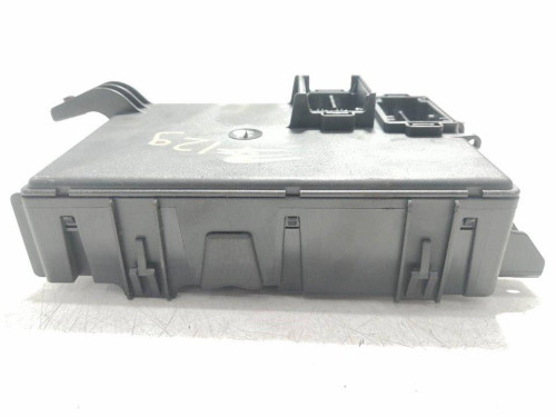  CAJA RELES / FUSIBLES OPEL CORSA D 