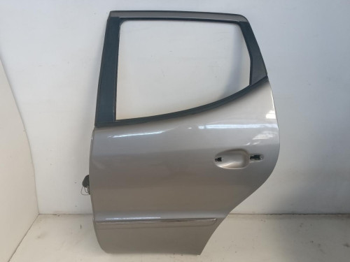 PUERTA TRASERA IZQUIERDA Mercedes-Benz CLASE A (BM 168) 
