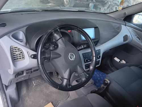  NISSAN ALMERA TINO (V10M) 