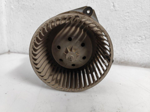  MOTOR CALEFACCION 