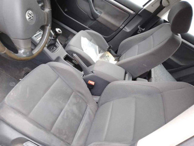 VOLKSWAGEN GOLF V (1K1)(10.2003)