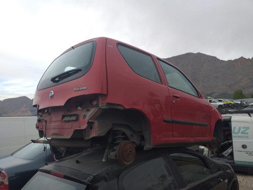  FIAT SEICENTO (187) 