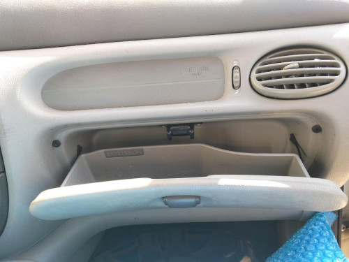 GUANTERA RENAULT SCENIC I (JA...) 