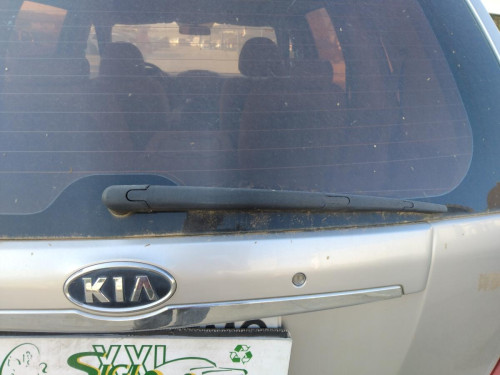 BRAZO LIMPIA TRASERO Kia Carnival (2007->) KIA Carnival (2007->) 