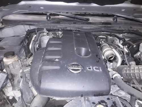 NISSAN NAVARA PICKUP (D40M) — vehículo donante para recambios 