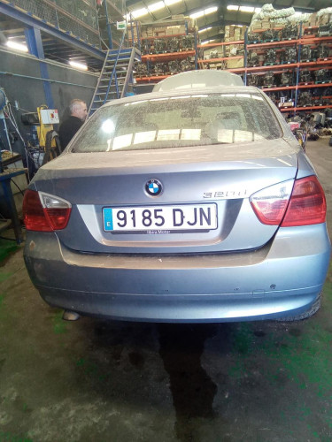  BMW SERIE 3 BERLINA (E90) 