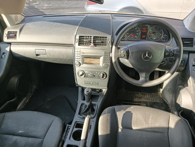 MERCEDES-BENZ CLASE A (BM 169)