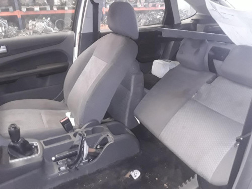  FORD FOCUS BERLINA (CAP) 