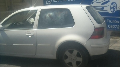 VOLKSWAGEN GOLF IV BERLINA (1J1)(10.1997) — vehículo donante para recambios 