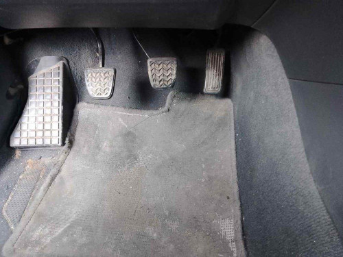PEDAL FRENO TOYOTA AVENSIS BERLINA (T25) 