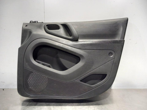  GUARNECIDO PUERTA DELANTERA DERECHA Peugeot PARTNER TEPEE 
