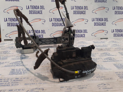 CERRADURA PUERTA DELANTERA DERECHA