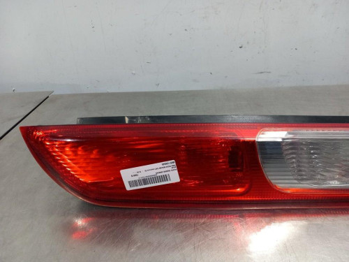  PILOTO TRASERO DERECHO FORD FOCUS BERLINA (CAP) 