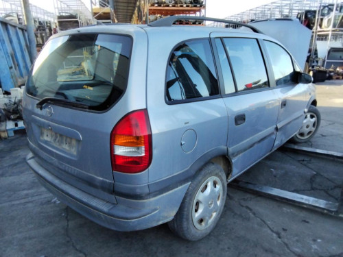 OPEL ZAFIRA A — vehículo donante para recambios 