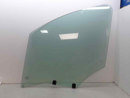 LUNA DELANTERA IZQUIERDA Peugeot PARTNER TEPEE 
