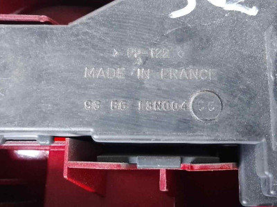 PILOTO TRASERO DERECHO