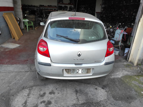 RENAULT CLIO III — автомобиль-донор на запчасти 