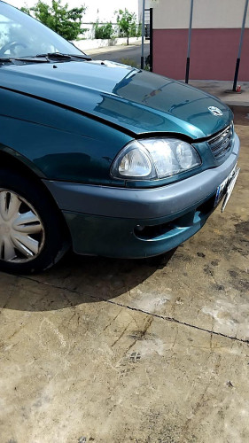 PARAGOLPES DELANTERO Toyota Avensis Wagon (T22)(1998->) Toyota Avensis Wagon (T22)(1998->) 