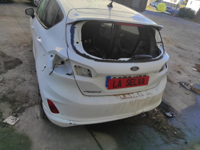 FORD FIESTA (CE1)