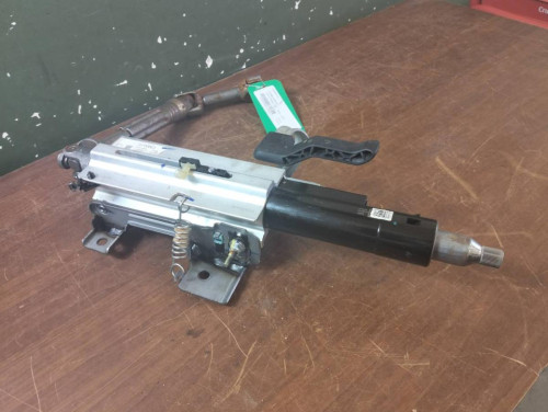 COLUMNA DIRECCION VOLVO XC40 
