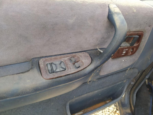  MANDO ELEVALUNAS DELANTERO IZQUIERDO CHRYSLER VOYAGER GS 