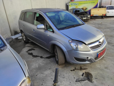 OPEL ZAFIRA B