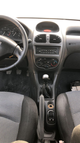 PEUGEOT 206 SW — автомобиль-донор на запчасти 