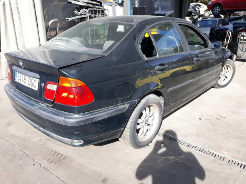  BMW SERIE 3 BERLINA (E46) 