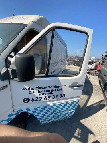 PUERTA DELANTERA IZQUIERDA Volkswagen LT FURGÓN/COMBI 
