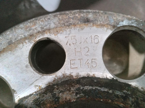 LLANTA Audi A6 AVANT (4F5) 