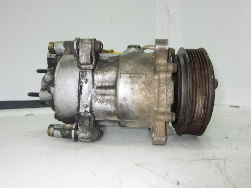  COMPRESOR AIRE ACONDICIONADO 